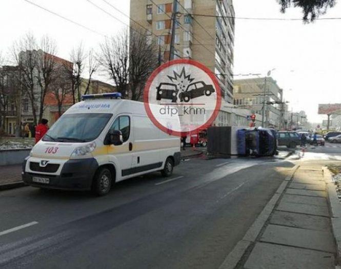 Новини Хмельницького - фото з Яскраве шоу, суд без "Квадрата" та курйозна ДТП: ТОП новини тижня у Хмельницькому Яскраве шоу, суд без "Квадрата" та курйозна ДТП: ТОП новини тижня у Хмельницькому, фото №5 на сайті vsim.ua