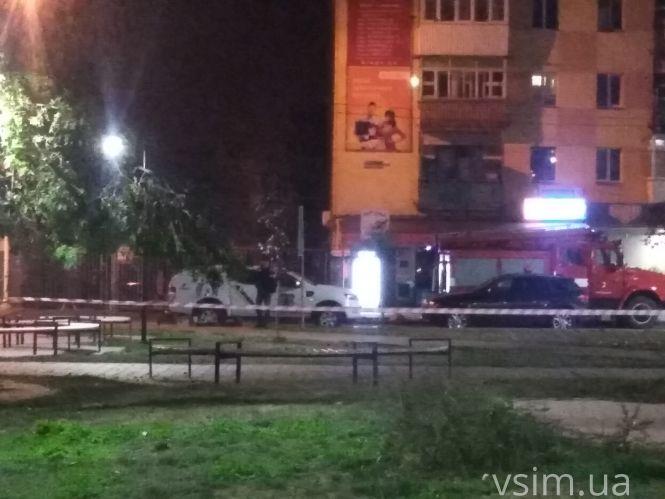 Новини Хмельницького - фото з Біля залізничного вокзалу багато поліції і вибухотехніки: що там відбувається Біля залізничного вокзалу багато поліції і вибухотехніки: що там відбувається, фото №2 на сайті vsim.ua