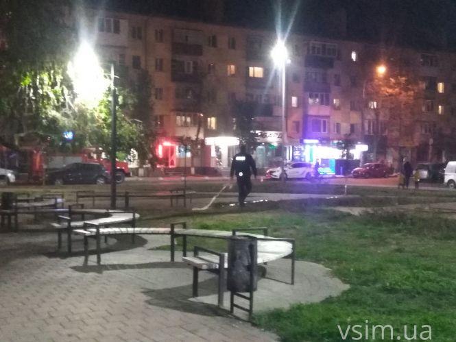 Новини Хмельницького - фото з Біля залізничного вокзалу багато поліції і вибухотехніки: що там відбувається Біля залізничного вокзалу багато поліції і вибухотехніки: що там відбувається, фото №4 на сайті vsim.ua