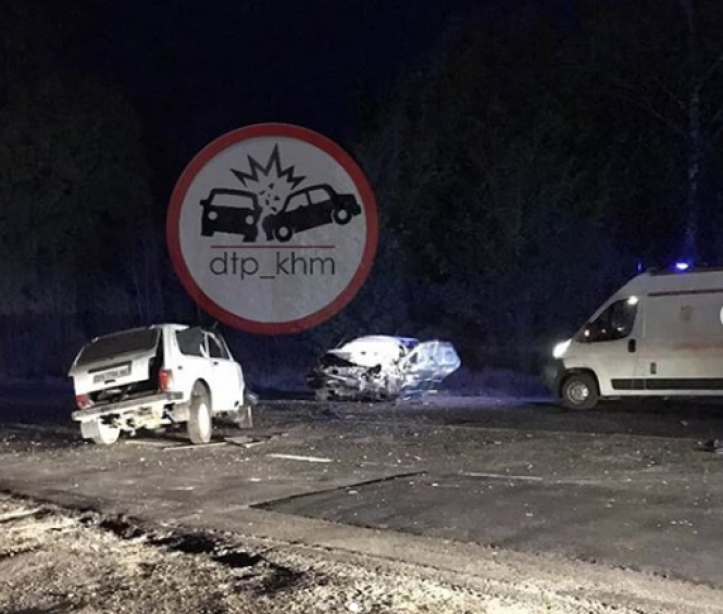 Новини Хмельницького - фото з Смертельне зіткнення "лоб у лоб". У моторошній ДТП загинув 31-річний хмельничанин (ФОТО) Смертельне зіткнення "лоб у лоб". У моторошній ДТП загинув 31-річний хмельничанин (ФОТО), фото №4 на сайті vsim.ua
