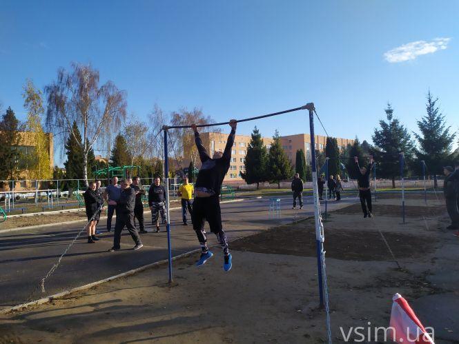 Як в прикордонній академії офіцери демонструють рівень IQ та підтягуються на перекладині (ФОТО, ВІДЕО), фото №8 на сайті vsim.ua