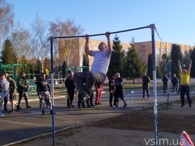 Як в прикордонній академії офіцери демонструють рівень IQ та підтягуються на перекладині (ФОТО, ВІДЕО), фото №7 на сайті vsim.ua