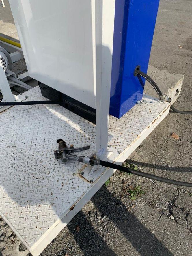 Пального на майже 3 мільйони вилучили з незаконних АЗС на Хмельниччині (ФОТО), фото №1 на сайті vsim.ua