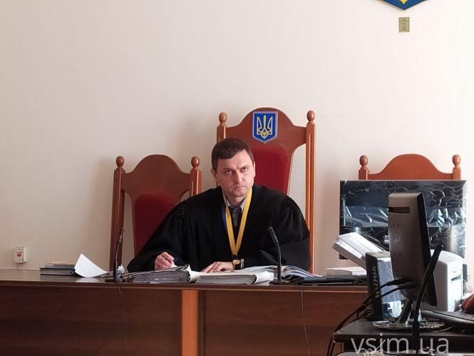 Новини Хмельницького - фото з Резонансна ДТП з освітянами: “справа Миколаїва” наближається до фіналу Резонансна ДТП з освітянами: “справа Миколаїва” наближається до фіналу, фото №8 на сайті vsim.ua