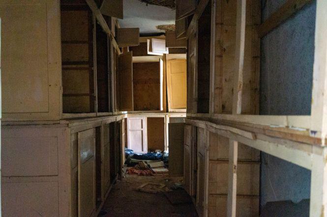 Новини Вінниці - фото з «Мене тут вкусив бомж» Фоторепортаж з найстрашнішої «заброшки» на Соборній «Мене тут вкусив бомж» Фоторепортаж з найстрашнішої «заброшки» на Соборній, фото №17 на сайті 20minut.ua