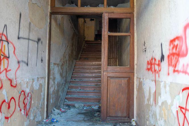 Новини Вінниці - фото з «Мене тут вкусив бомж» Фоторепортаж з найстрашнішої «заброшки» на Соборній «Мене тут вкусив бомж» Фоторепортаж з найстрашнішої «заброшки» на Соборній, фото №4 на сайті 20minut.ua