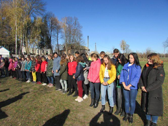 Новини Козятина - фото з У Сестринівці найвлучніше стріляють дівчата У Сестринівці найвлучніше стріляють дівчата, фото №3 на сайті 20minut.ua