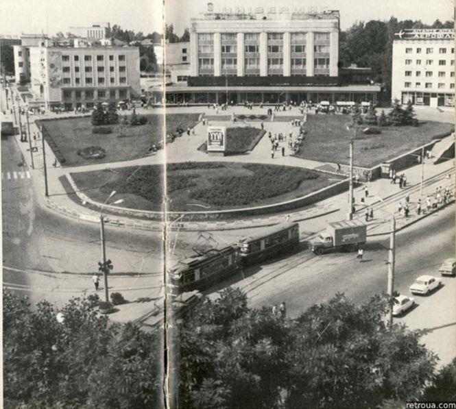 Новини Вінниці - фото з Як Вінниця пережила епоху «застою» 60 — 80-х років. Історичний гід Як Вінниця пережила епоху «застою» 60 — 80-х років. Історичний гід, фото №6 на сайті 20minut.ua