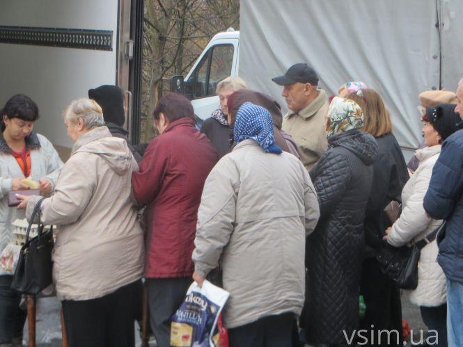 Новини Хмельницького - фото з На Прибузькій вирує сільськогосподарський ярмарок: що продають і за скільки На Прибузькій вирує сільськогосподарський ярмарок: що продають і за скільки, фото №1 на сайті vsim.ua