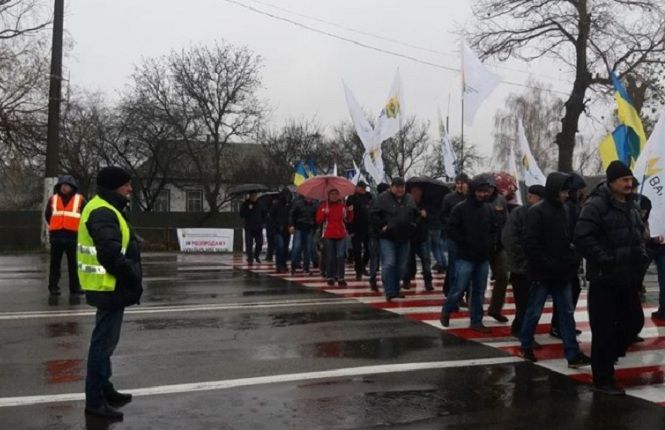 Продаж української землі іноземцям - дорога в нікуди? Що говорять експерти і що робити аграріям, фото №2 на сайті 20minut.ua