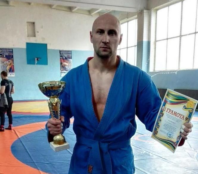 Питання повернення на службу звільненого за негативом Пивовара вирішать в «міліцейський день», фото №2 на сайті 20minut.ua