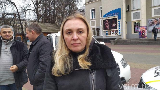 Новини Хмельницького - фото з “Нащо людей лякати катафалком”: як хмельничани реагували на акцію поліції у центрі міста “Нащо людей лякати катафалком”: як хмельничани реагували на акцію поліції у центрі міста, фото №3 на сайті vsim.ua