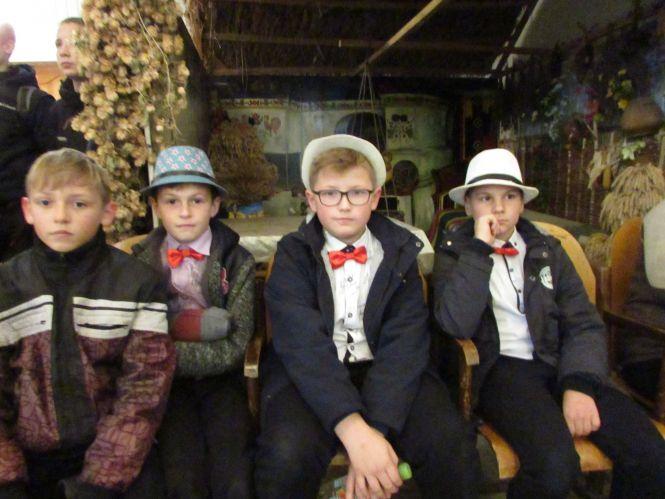 Новини Козятина - фото з Віктор Сагайда: «Не для того наші діди прадіди боронили землю, щоб продати її іноземцям» Віктор Сагайда: «Не для того наші діди прадіди боронили землю, щоб продати її іноземцям», фото №6 на сайті 20minut.ua