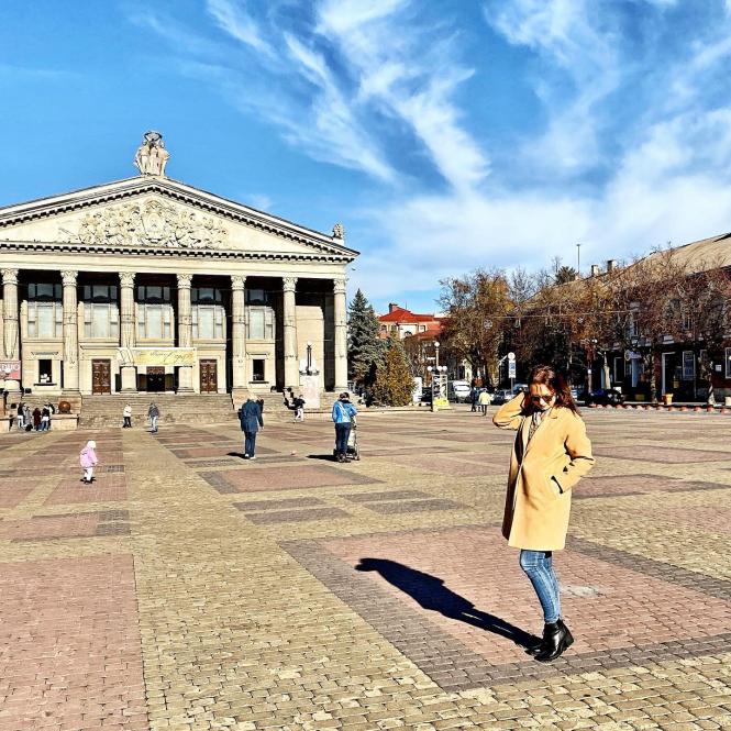 Новини Тернополя - фото з ТОП-10 листопадових фото на Театральному майдані (шукайте свою світлину з Instagram) ТОП-10 листопадових фото на Театральному майдані (шукайте свою світлину з Instagram), фото №6 на сайті 20minut.ua