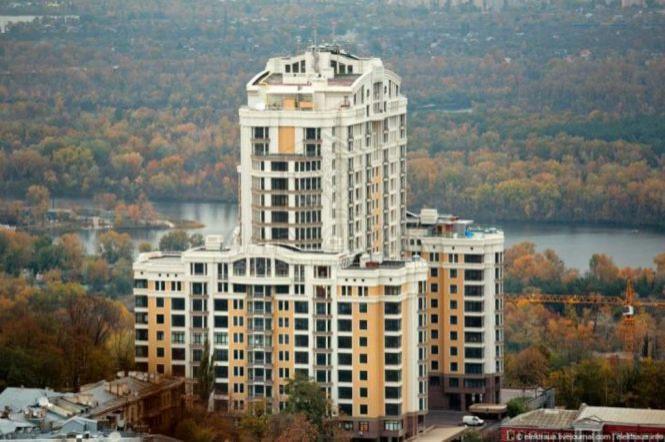 Від вчителя до мільйонера: як нардеп Павло Дзюблик збагатив родину на держбюджеті, фото №3 на сайті 20minut.ua