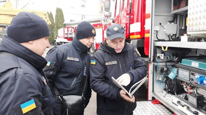 У рятувальників Житомирщини - чотири нових пожежних автомобілі, фото №1 на сайті 20minut.ua