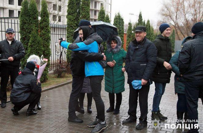 Новини Хмельницького - фото з Плюс 16: у Хмельницькому нові полісмени склали присягу (ФОТО)