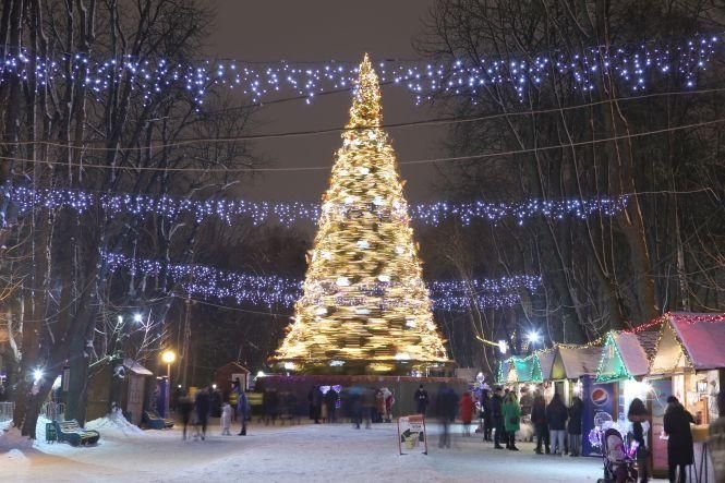 Новини Вінниці - фото з Свято наближається. Скільки витратять на декор Вінниці до Нового року Свято наближається. Скільки витратять на декор Вінниці до Нового року, фото №2 на сайті 20minut.ua