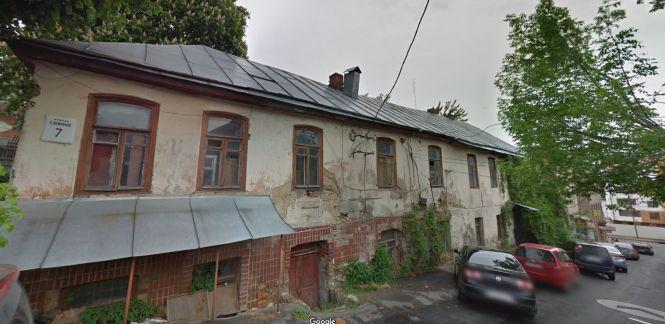 Новини Вінниці - фото з Нищать історію чи рятують від небезпеки? Зносять глиняний дім на Єрусалимці Нищать історію чи рятують від небезпеки? Зносять глиняний дім на Єрусалимці, фото №1 на сайті 20minut.ua