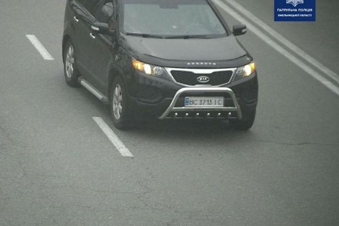 10 травмованих та авто в кюветі: хроніка ДТП у Хмельницькому, фото №1 на сайті vsim.ua