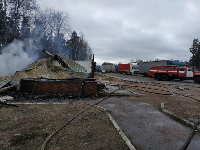 В Овруцькому районі вщент вигоріло кафе-бар, фото №1 на сайті 20minut.ua