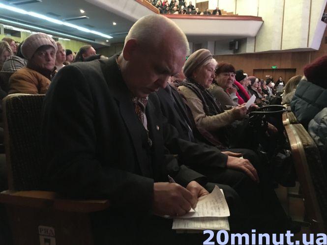 “Дякую за поради, критику та звинувачення”: про що звітував міський голова перед тернополянами, фото №4 на сайті 20minut.ua