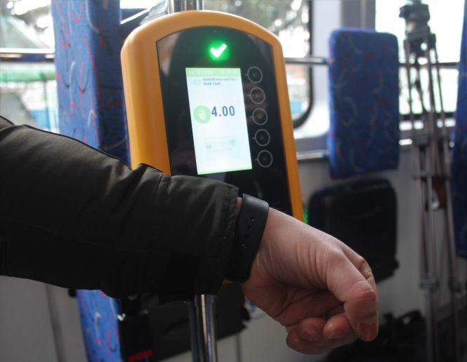 Новини Вінниці - фото з Як платити «Карткою вінничанина» у транспорті? Тест-драйв системи Як платити «Карткою вінничанина» у транспорті? Тест-драйв системи, фото №12 на сайті 20minut.ua