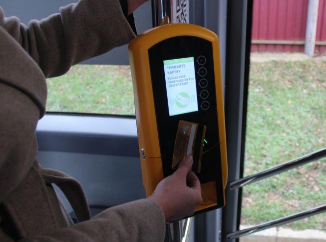 Новини Вінниці - фото з Як платити «Карткою вінничанина» у транспорті? Тест-драйв системи Як платити «Карткою вінничанина» у транспорті? Тест-драйв системи, фото №3 на сайті 20minut.ua
