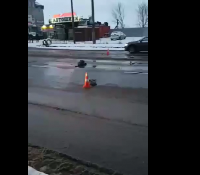 Новини Тернополя - фото з На Микулинецькій на смерть збили жінку. На вулиці утворився величезний затор На Микулинецькій на смерть збили жінку. На вулиці утворився величезний затор, фото №2 на сайті 20minut.ua