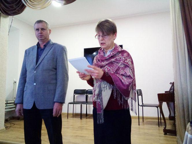 Новини Козятина - фото з Юний «Дзідзьо», народні пісні і сучасні танці. У терцентрі провели концерт Юний «Дзідзьо», народні пісні і сучасні танці. У терцентрі провели концерт, фото №9 на сайті 20minut.ua