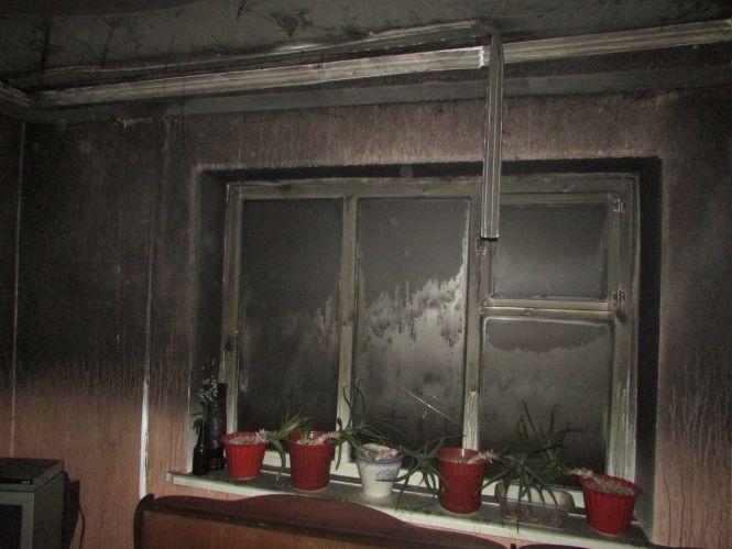 Новини Козятина - фото з В селі Козятин у подружжя Миколюків обгоріла хата. Просять допомогти В селі Козятин у подружжя Миколюків обгоріла хата. Просять допомогти, фото №2 на сайті 20minut.ua