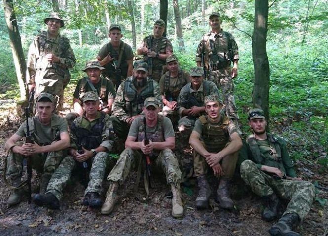 Новини Вінниці - фото з Три бойові історії вінничан: граната в БТР, «Дика качка» на Зеніті, несподівана зустріч на «нулі» Три бойові історії вінничан: граната в БТР, «Дика качка» на Зеніті, несподівана зустріч на «нулі», фото №13 на сайті 20minut.ua