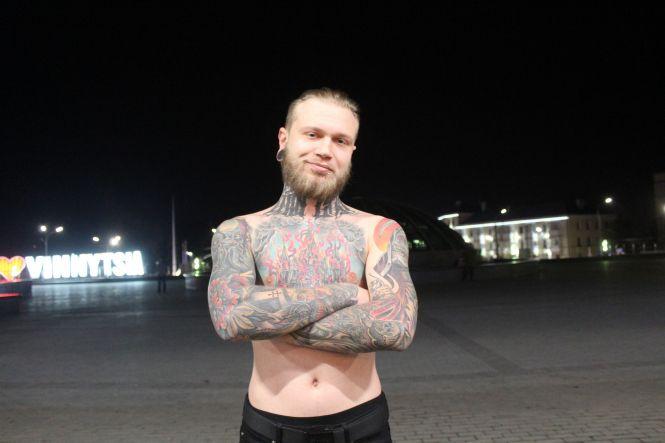 Новини Вінниці - фото з Яскрава зовнішність — вада чи привілей? Розповіді вінничан неформального вигляду Яскрава зовнішність — вада чи привілей? Розповіді вінничан неформального вигляду, фото №2 на сайті 20minut.ua