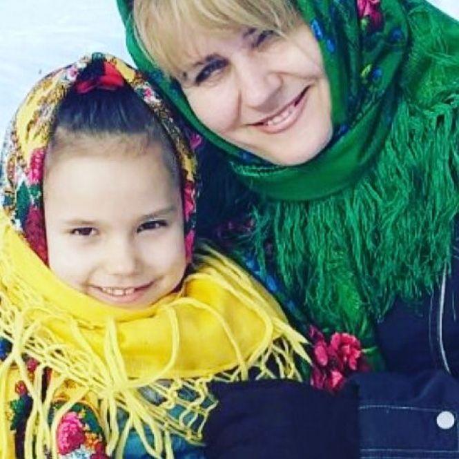 Новини Козятина - фото з День Української Хустки: підбірка найколоритніших світлин з нашого сайту День Української Хустки: підбірка найколоритніших світлин з нашого сайту, фото №33 на сайті 20minut.ua