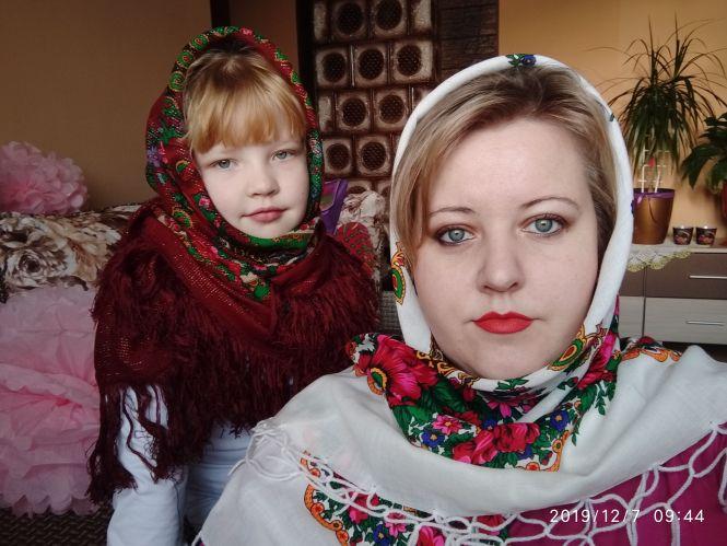 Новини Козятина - фото з День Української Хустки: підбірка найколоритніших світлин з нашого сайту День Української Хустки: підбірка найколоритніших світлин з нашого сайту, фото №25 на сайті 20minut.ua