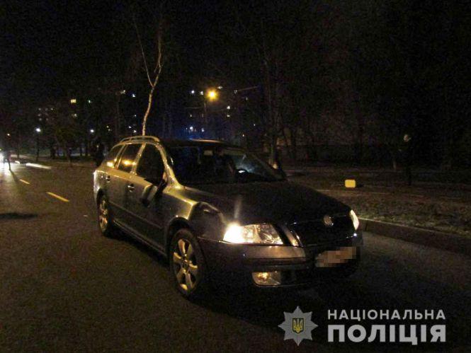 Новини Вінниці - фото з На Стельмаха водійка на Skoda збила насмерть жінку. Шукають свідків аварії На Стельмаха водійка на Skoda збила насмерть жінку. Шукають свідків аварії, фото №3 на сайті 20minut.ua