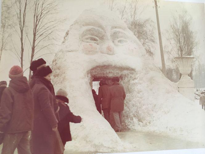 Новини Хмельницького - фото з Як хмельничани розважалися взимку десятки років тому (ФОТО) Як хмельничани розважалися взимку десятки років тому (ФОТО), фото №2 на сайті vsim.ua