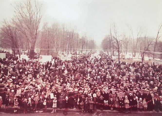 Новини Хмельницького - фото з Як хмельничани розважалися взимку десятки років тому (ФОТО) Як хмельничани розважалися взимку десятки років тому (ФОТО), фото №7 на сайті vsim.ua