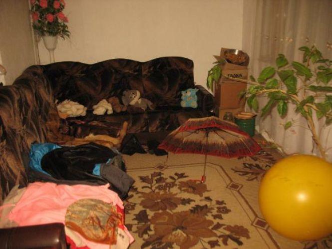 Новини Тернополя - фото з 7 років тюрми за вбивство жінки: кинувся на пасинка з ножем, а убив 47-річну дружину 7 років тюрми за вбивство жінки: кинувся на пасинка з ножем, а убив 47-річну дружину, фото №2 на сайті 20minut.ua