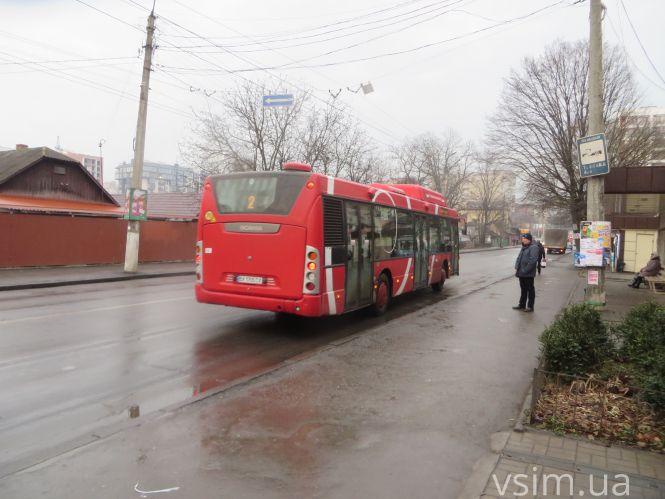 На маршрут №2 виїхали нові автобуси. Як вони виглядають всередині (ФОТО, ВІДЕО), фото №3 на сайті vsim.ua