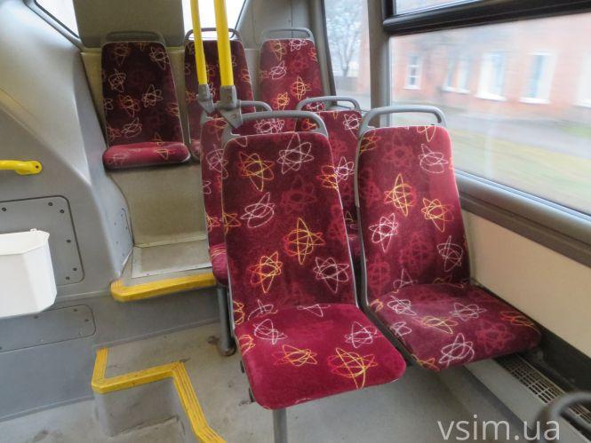 На маршрут №2 виїхали нові автобуси. Як вони виглядають всередині (ФОТО, ВІДЕО), фото №11 на сайті vsim.ua