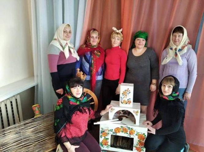 Новини Козятина - фото з День Української Хустки: підбірка найколоритніших світлин з нашого сайту День Української Хустки: підбірка найколоритніших світлин з нашого сайту, фото №8 на сайті 20minut.ua