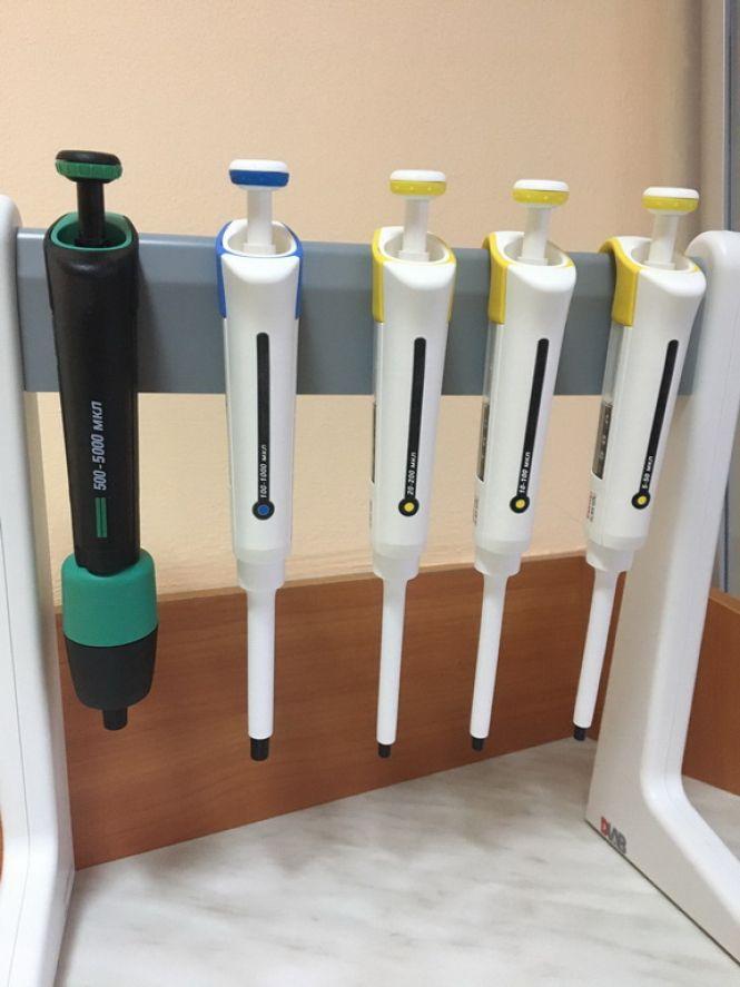 Новини Житомира - фото з Японські благодійники передали рятувальникам Житомира обладнання для проведення медичних аналізів Японські благодійники передали рятувальникам Житомира обладнання для проведення медичних аналізів, фото №2 на сайті 20minut.ua