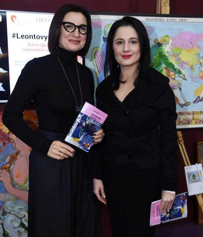 Новини Вінниці - фото з На Донбасі заявили, що «Щедрик» написаний у них. Чи стане колядка Леонтовича брендом Вінниччини? На Донбасі заявили, що «Щедрик» написаний у них. Чи стане колядка Леонтовича брендом Вінниччини?, фото №2 на сайті 20minut.ua