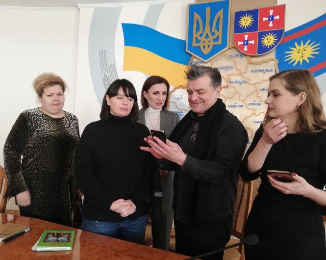 Новини Вінниці - фото з На Донбасі заявили, що «Щедрик» написаний у них. Чи стане колядка Леонтовича брендом Вінниччини? На Донбасі заявили, що «Щедрик» написаний у них. Чи стане колядка Леонтовича брендом Вінниччини?, фото №5 на сайті 20minut.ua