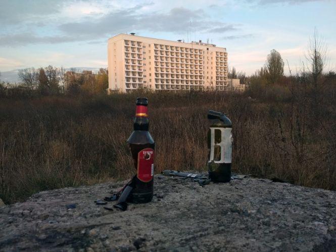 Новини Вінниці - фото з Таємне життя парку Дружби народів: як «спорткомплекс» розібрали на городи Таємне життя парку Дружби народів: як «спорткомплекс» розібрали на городи, фото №9 на сайті 20minut.ua