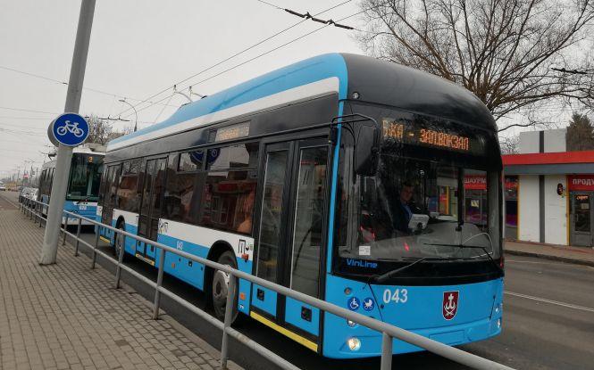 Новини Вінниці - фото з На маршрут вийшов третій вінницький тролейбус. Чи встигнуть до кінця року закінчити четвертий? На маршрут вийшов третій вінницький тролейбус. Чи встигнуть до кінця року закінчити четвертий?, фото №1 на сайті 20minut.ua