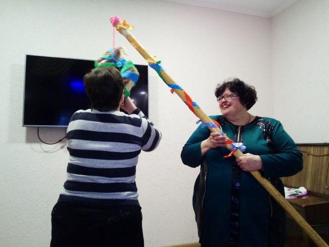 Новини Козятина - фото з Кусали калиту і плели обереги: провели вечорниці Кусали калиту і плели обереги: провели вечорниці, фото №3 на сайті 20minut.ua