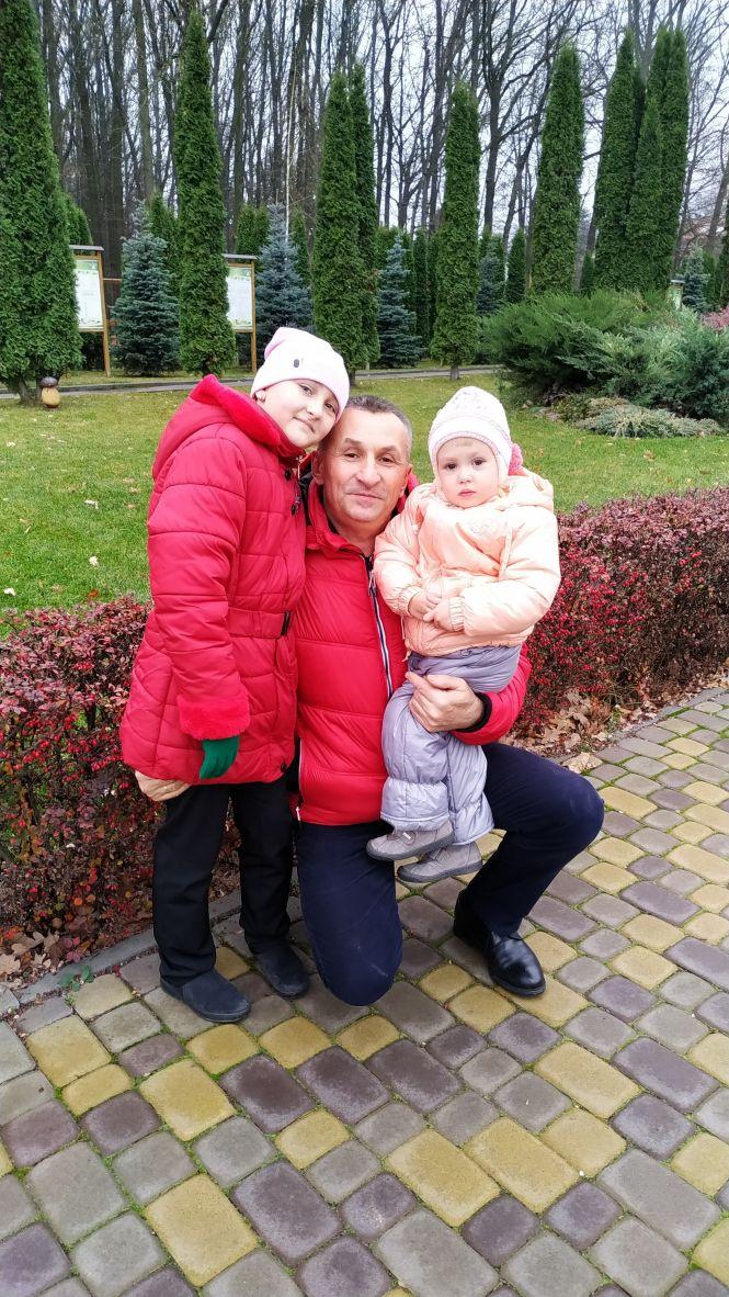 Новини Вінниці - фото з «Придбай ялинку у горщику, а потім висади її в парку». Петиція починає діяти «Придбай ялинку у горщику, а потім висади її в парку». Петиція починає діяти, фото №1 на сайті 20minut.ua