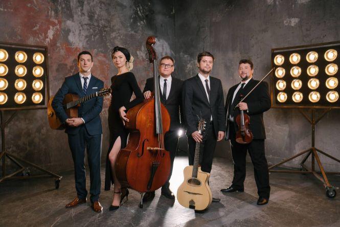 Новини Вінниці - фото з «Jingle Bells» у стилі циганського джазу! Чим здивує Вінницю концерт «Той самий різдвяний джаз»? «Jingle Bells» у стилі циганського джазу! Чим здивує Вінницю концерт «Той самий різдвяний джаз»?, фото №1 на сайті 20minut.ua